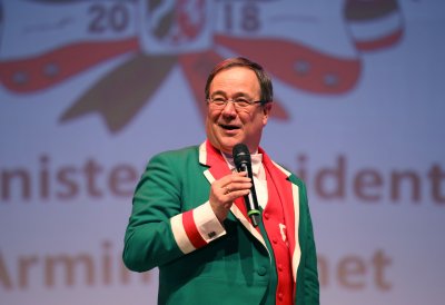 Ministerpräsident Armin Laschet empfängt die Kinderprinzenpaare und Kinderdreigestirne aus Nordrhein-Westfalen