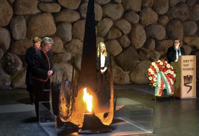 Schulministerin Sylvia Löhrmann reist nach Israel: Gedenken der Opfer des Holocaust 