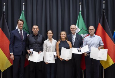 Ministerpräsident Wüst verleiht 25 Personen die Rettungsmedaille des Landes Nordrhein-Westfalen