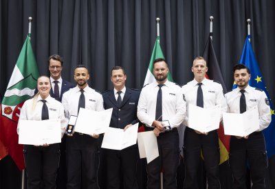Ministerpräsident Wüst verleiht 25 Personen die Rettungsmedaille des Landes Nordrhein-Westfalen