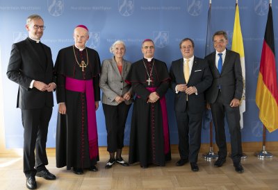 Nordrhein-Westfalen und Vatikan fördern weiterhin Katholische Theologie am Standort Bochum