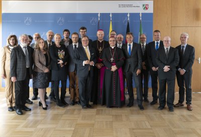Nordrhein-Westfalen und Vatikan fördern weiterhin Katholische Theologie am Standort Bochum