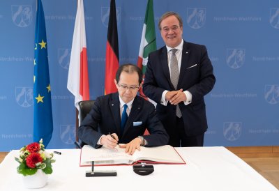 Ministerpräsident Armin Laschet empfängt den Gouverneur der japanischen Präfektur Fukushima