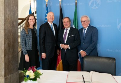 Ministerpräsident Laschet empfängt den Gouverneur des US-Bundesstaates Nebraska