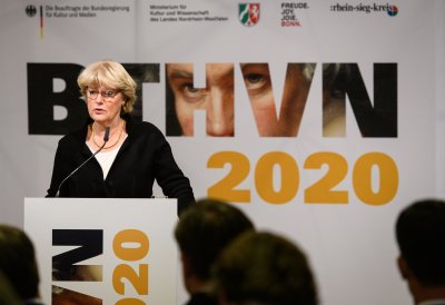 Kulturstaatsministerin Monika Grütters und Ministerpräsident Armin Laschet stellen Höhepunkte des Beethoven-Jahres 2020 vor