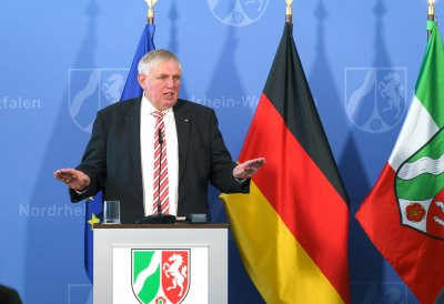 Presse-Briefing zur aktuellen Lage und zu weiteren Maßnahmen der Landesregierung im Zusammenhang mit der Corona-Pandemie