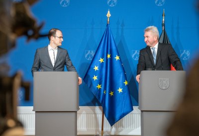 Presse-Briefing mit Wirtschaftsminister Prof. Dr. Andreas Pinkwart, RWI-Präsident Prof. Dr. Christoph M. Schmidt und Geschäftsführer der IHK NRW Dr. Matthias Mainz