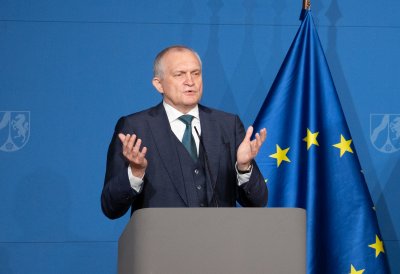 Presse-Briefing mit Wirtschaftsminister Prof. Dr. Andreas Pinkwart, RWI-Präsident Prof. Dr. Christoph M. Schmidt und Geschäftsführer der IHK NRW Dr. Matthias Mainz