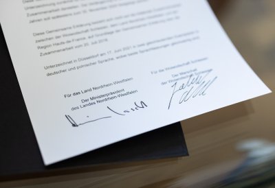 Ministerpräsident Laschet empfängt Schlesiens Marschall Jakub Chełstowski