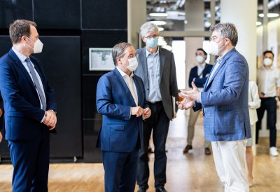 Ministerpräsident Armin Laschet eröffnet Zentrum zur Vernetzung der Games-Branche mit weiteren Wirtschaftsbereichen in Düsseldorf