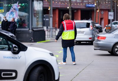 Eröffnung von neuem „Drive-in-Impfzentrum“ an der Lanxess