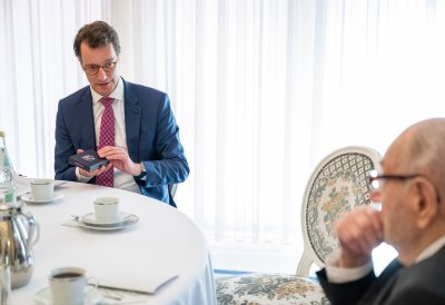 Ministerpräsident Wüst ehrt Heinz Becker aus Steinheim mit dem Landesverdienstorden