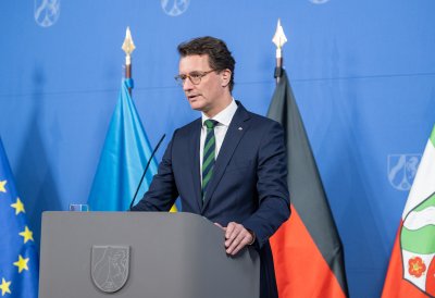 Ministerpräsident Hendrik Wüst empfängt den Botschafter der Ukraine Oleksii Makeiev