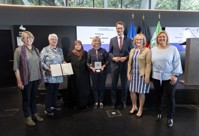 Integrationsprojekt PerMenti mit Mevlüde-Genç-Medaille des Landes Nordrhein-Westfalen geehrt