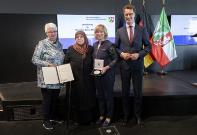 Integrationsprojekt PerMenti mit Mevlüde-Genç-Medaille des Landes Nordrhein-Westfalen geehrt