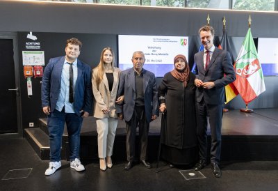 Integrationsprojekt PerMenti mit Mevlüde-Genç-Medaille des Landes Nordrhein-Westfalen geehrt