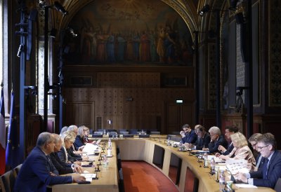 Paris-Reise: Gespräche mit den Mitgliedern der Deutsch-Französischen Freundschaftsgruppe im französischen Senat