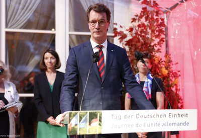 Empfang zum Tag der Deutschen Einheit in der Residenz des Deutschen Botschafters, Dr. Hans-Dieter Lucas