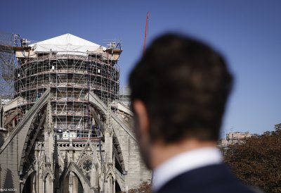 Ministerpräsident Hendrik Wüst besucht die Kathedrale Notre-Dame in Paris