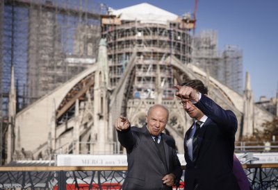 Ministerpräsident Hendrik Wüst besucht die Kathedrale Notre-Dame in Paris