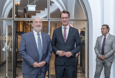 Ministerpräsident Hendrik Wüst trifft den Botschafter des Staates Israel Ron Prosor