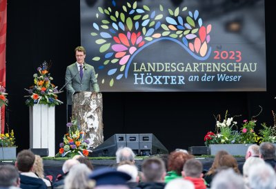 Ministerpräsident Hendrik Wüst eröffnet die Landesgartenschau 2023 in Höxter