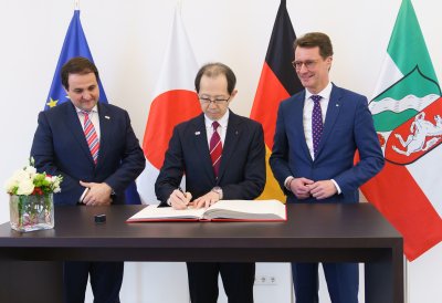 Ministerpräsident Hendrik Wüst trifft den Gouverneur der Präfektur Fukushima Masao Uchibori