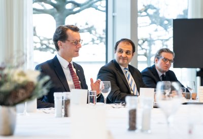 Einigkeit bei Ministerpräsident Wüst und EU-Kommissar Schmit: Unternehmen brauchen mehr denn je Planungssicherheit