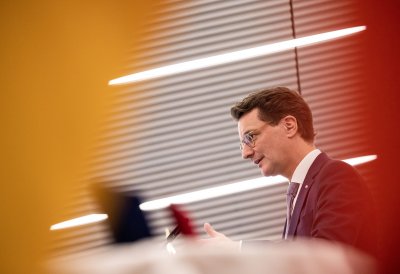 Ministerpräsident Hendrik Wüst und Kölns Oberbürgermeisterin Henriette Reker werden mit Orden der Ukrainisch-Orthodoxen Kirche ausgezeichnet