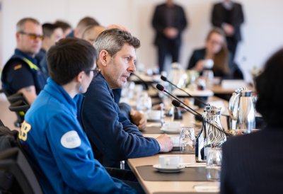 Ministerpräsident Wüst dankt nordrhein-westfälischen Helfern für Erdbebeneinsatz in der Türkei und Syrien