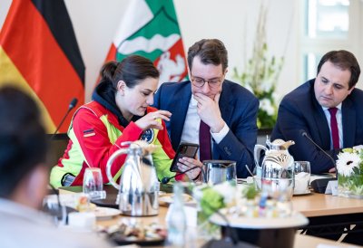 Ministerpräsident Wüst dankt nordrhein-westfälischen Helfern für Erdbebeneinsatz in der Türkei und Syrien