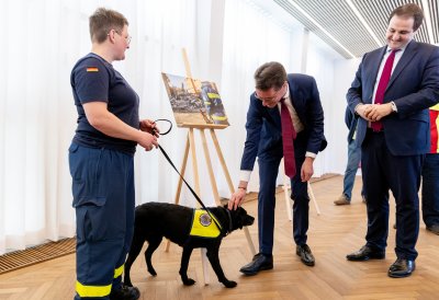 Ministerpräsident Wüst dankt nordrhein-westfälischen Helfern für Erdbebeneinsatz in der Türkei und Syrien