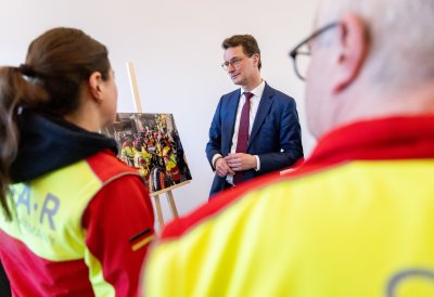 Ministerpräsident Wüst dankt nordrhein-westfälischen Helfern für Erdbebeneinsatz in der Türkei und Syrien