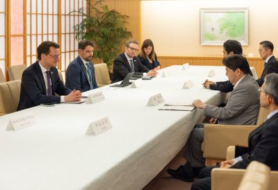Ministerpräsident Hendrik Wüst trifft japanischen Außenminister Yoshimasa Hayashi