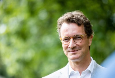 Ministerpräsident Wüst trifft Ehrenpatenkinder und ihre Familien