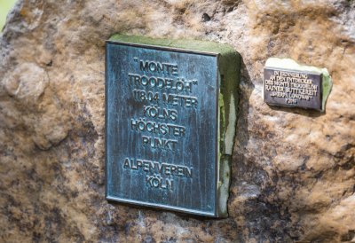 Ministerpräsident Hendrik Wüst besucht gemeinsam mit Manuel Andrack den Königsforst in Köln