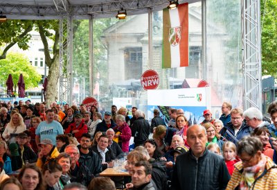 NRW-Landesmeile auf dem Tag der Deutschen Einheit in Hamburg