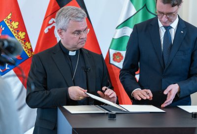 Treueeidabnahme des Erzbischofs von Paderborn