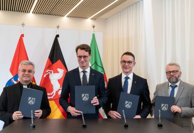 Treueeidabnahme des Erzbischofs von Paderborn