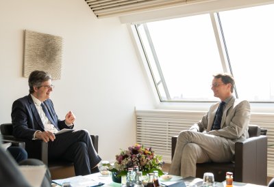 Ministerpräsident Hendrik Wüst empfängt den Botschafter der Französischen Republik