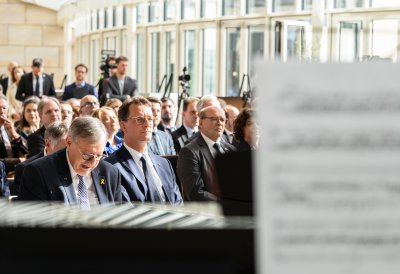 Landtag und Landesregierung gedenken Opfer von Hamas-Terrorangriff