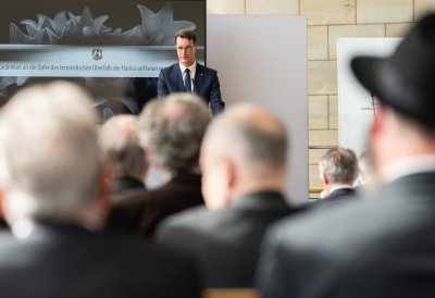 Landtag und Landesregierung gedenken Opfer von Hamas-Terrorangriff