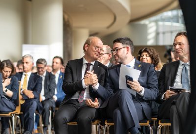 Landtag und Landesregierung gedenken Opfer von Hamas-Terrorangriff