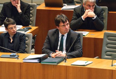 Landtag Nordrhein-Westfalen verabschiedet Haushaltsplan 2025