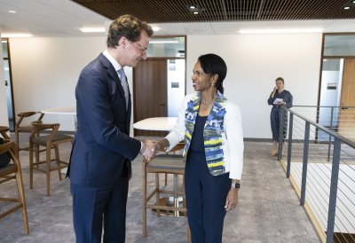 Ministerpräsident Wüst trifft die ehemalige US-Außenministerin und Direktorin der Hoover Institution Condoleezza Rice
