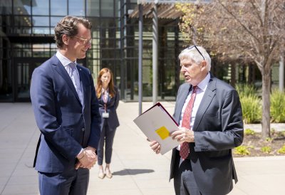 Ministerpräsident Wüst besucht die Stanford University im Süden von San Francisco