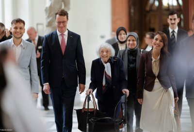 Verleihung der Mevlüde-Genç-Medaille an Margot Friedländer