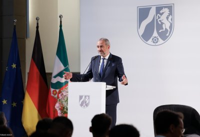 Verleihung der Mevlüde-Genç-Medaille an Margot Friedländer