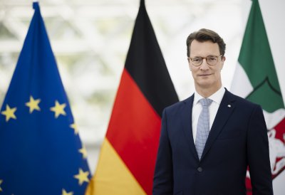 Porträtfoto von Ministerpräsident Hendrik Wüst