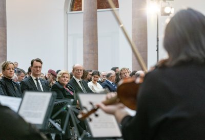 80 Jahre Befreiung von Auschwitz: Gedenken an die Opfer des Holocaust